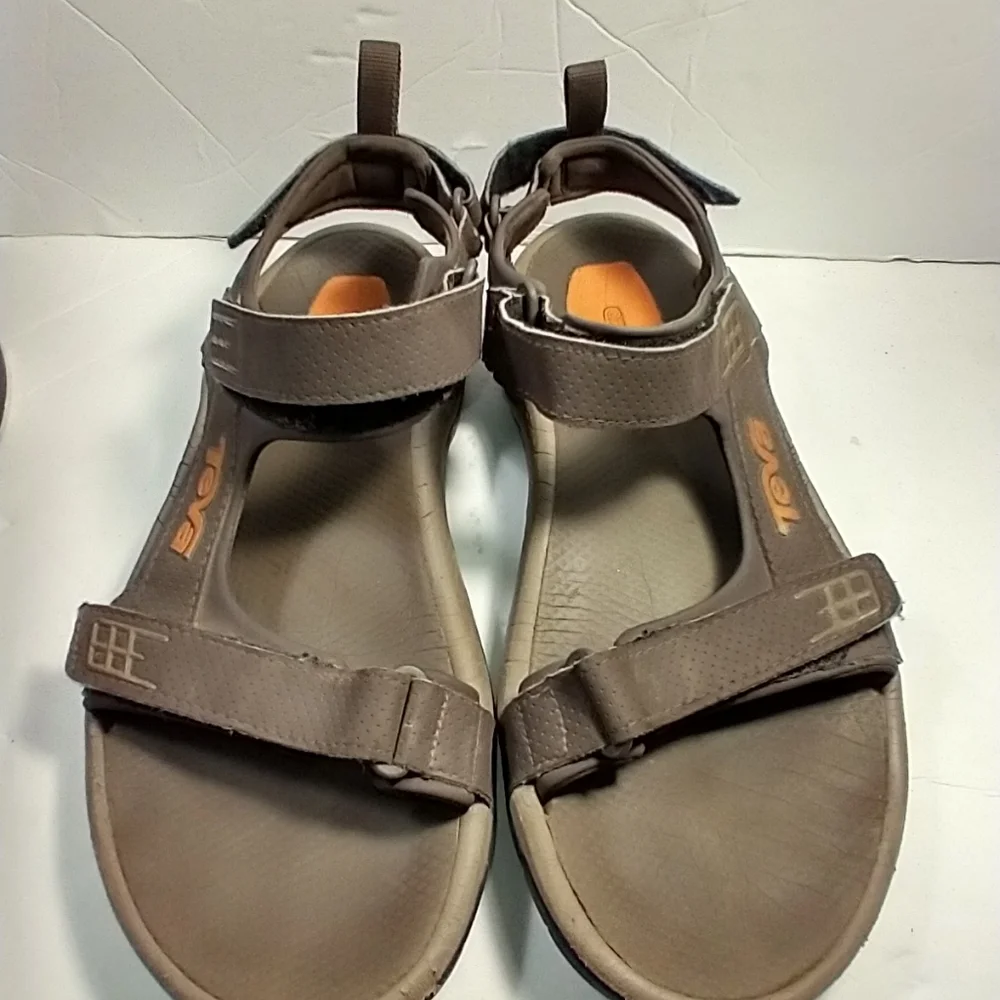 Teva Minam Outdoor Adjustable Hook & Loop Sandals Men's sz 8.
